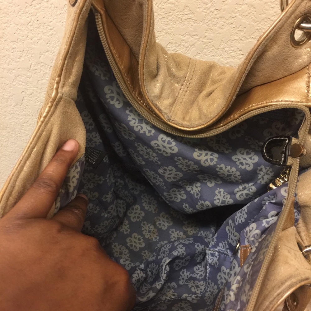 👜Kathy Van Zeeland Purse👜 - Picture 4 of 7